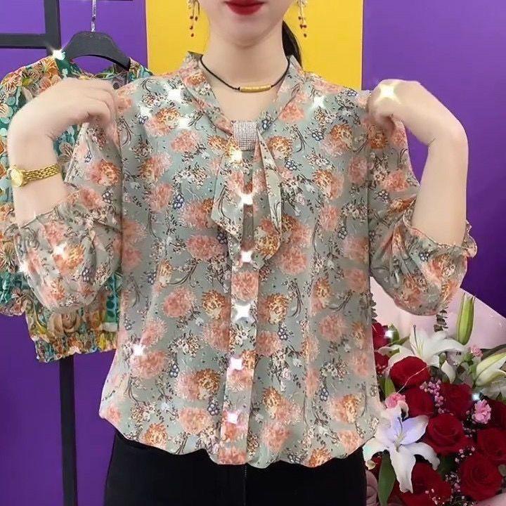 Product Introduction of Áo Cổ Bướm, Bộ Sưu Tập Mới Mùa Hè 2024, Trang Phục Cho Mẹ TRUNG NIÊN, Áo Tay Lỡ Ba Phần Tư, Dành Cho Nữ, Trẻ Trung Và Rộng Rãi, Bó Sát, Áo Cánh Dễ Phối Đồ, Được Đánh Giá Tích Cực [1113] 18