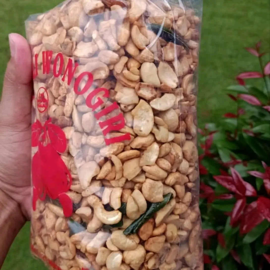 Kacang Mete pecahan goreng
