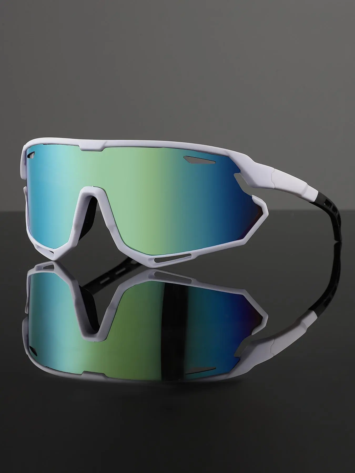 Outdoor Sports Hollow Out Cycling Glasses, UV400 Anti-UV Sports Sunglasses, Windproof & Dustproof Sports Sunglasses for Men & Women