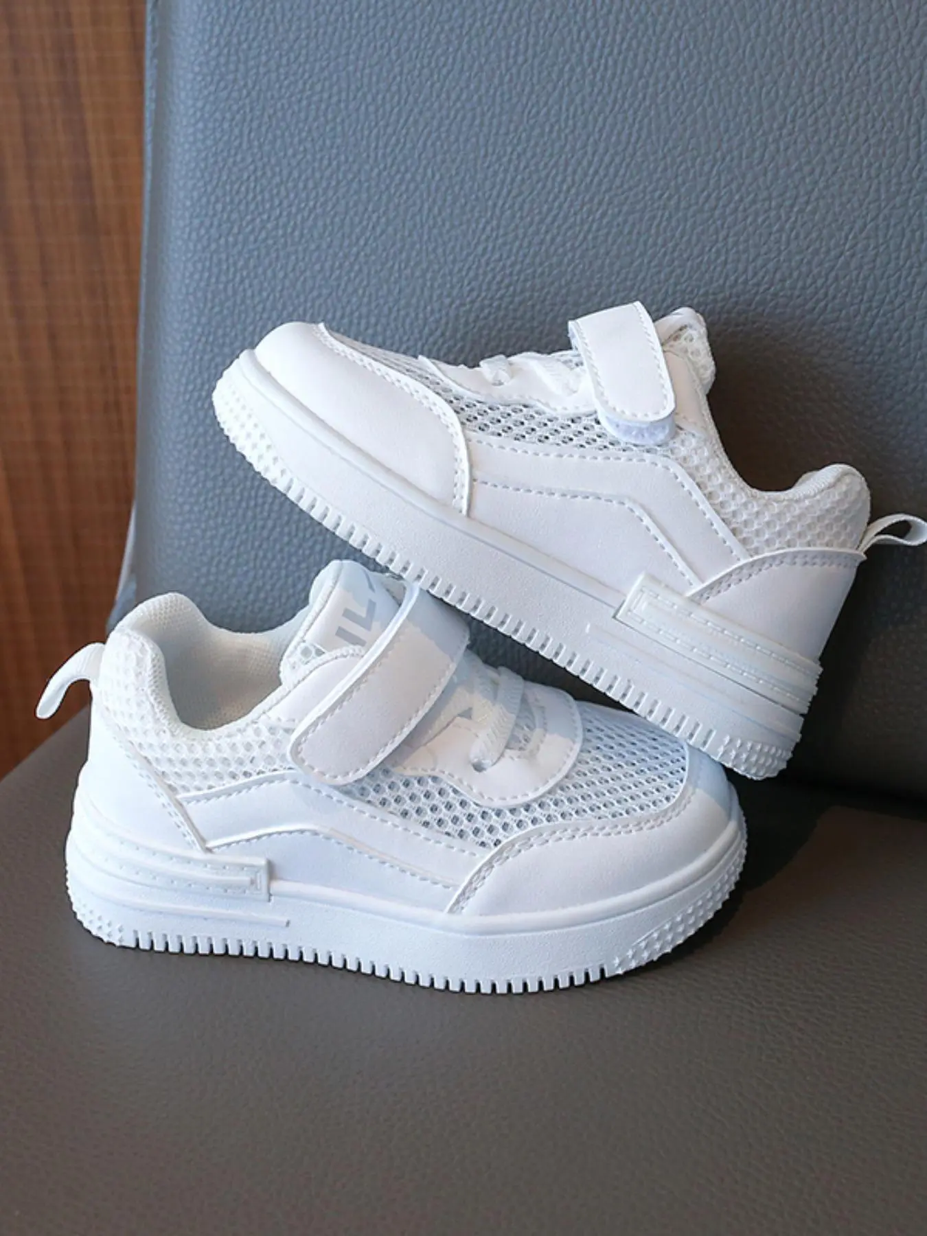Kid's' Casual Breathable Lightweight Mesh Sneakers, Comfortable Velcro Sports Running Shoes, Fashionable All-match Sneakers for Daily Wear for Baby Boys & Girls