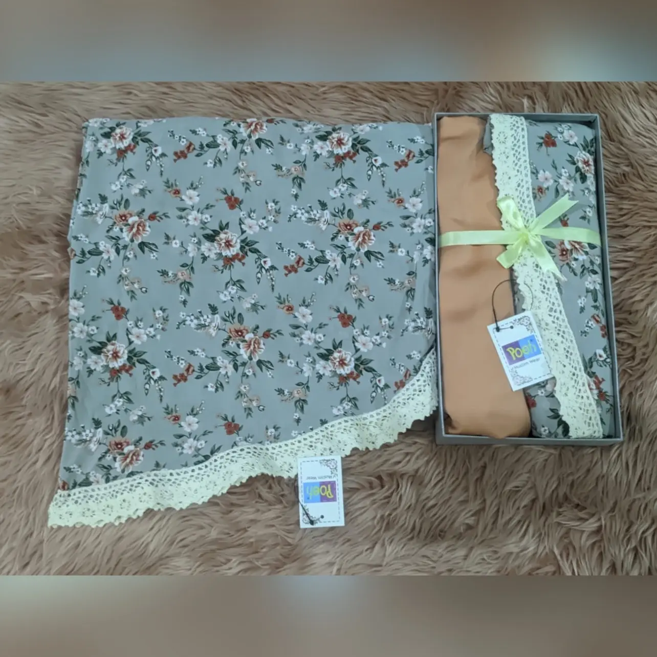 Mukena Motif Silky Premium by Poeti (MS1)