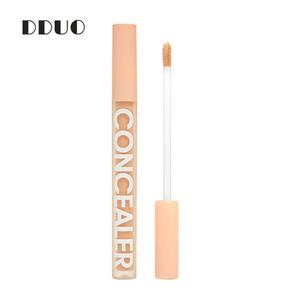 คอนซีลเลอร์ เรียบเนียน ปกปิดรอยแผลเป็นจากสิว จุดด่างดำ และถุงใต้ตา ปรับสีผิวให้สม่ำเสมอ ใช้งานง่าย พกพาสะดวก