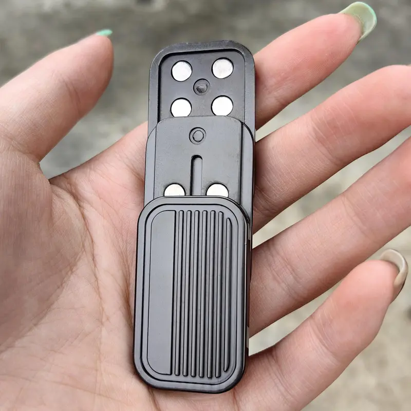 Magnetic Fidget Spinner, Metal Fidget Toy, EDC Decompression Push Card Coin, Sound Relieve Anxiety Toy, Gift for Men & Women 2