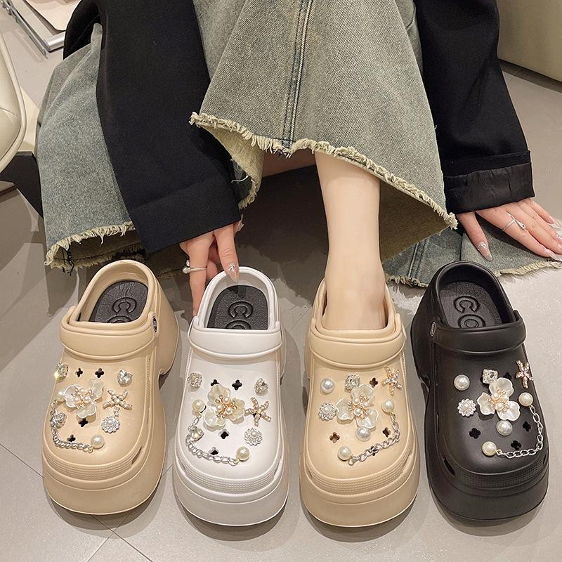 Dép sandal nữ đế cao 7cm dép bánh mì đính kèm nhiều sticker dễ thương có lỗ thoáng khí(Mã 1288) DéP Shoes GiàY Nhung