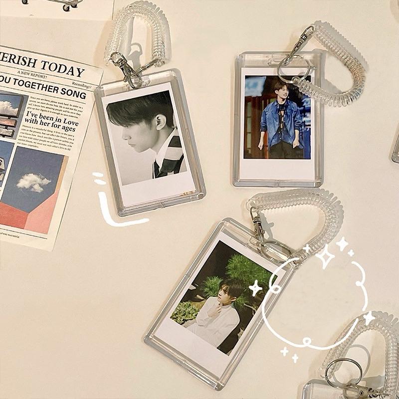 móc khoá đựng thẻ idol trong suốt kèm charm cute có dây đeo cài card holder postcard