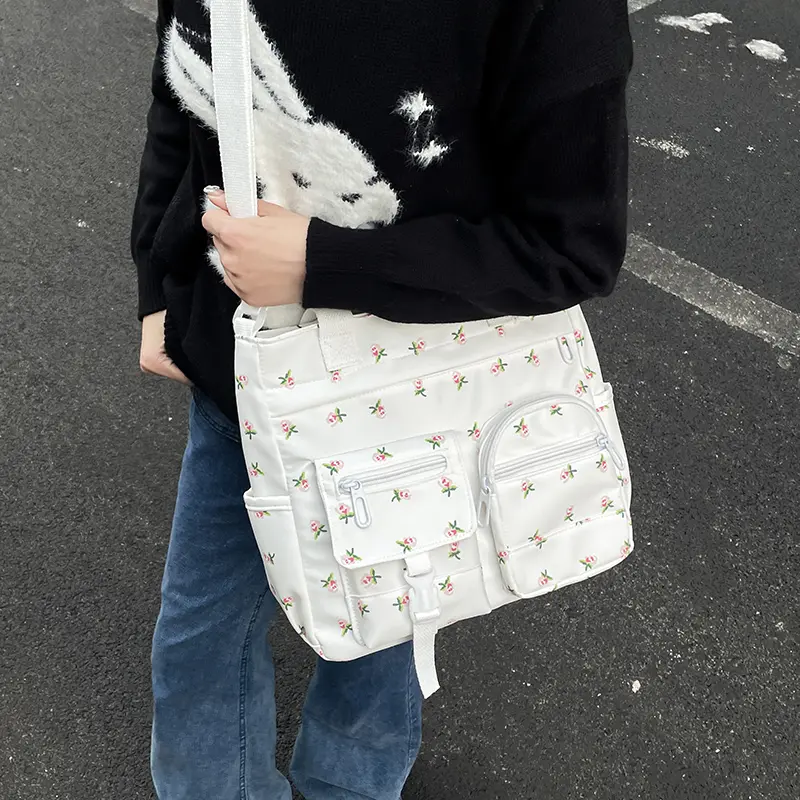Mismi Kiara Bag Tas Selempang Wanita Stylish Flower Korea Sling Bag Perempuan Travel Tote Bag Resleting - 38K 1