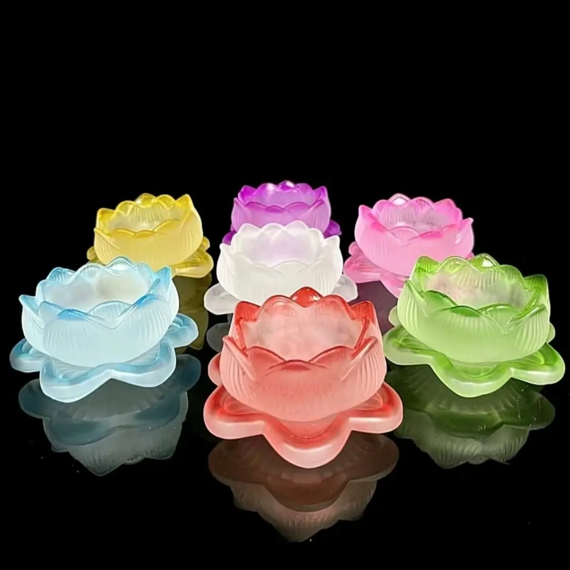 Đế nến pha lê hình hoa sen đẹp lung linh Decor 10x8x5cm - Decor Phòng Trang Trí Nhà