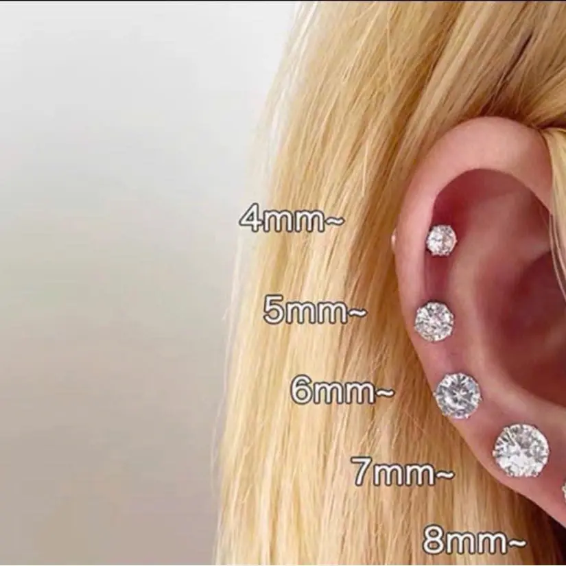 Bông tai nụ đá sáng đẹp cho các bạn nam nữ