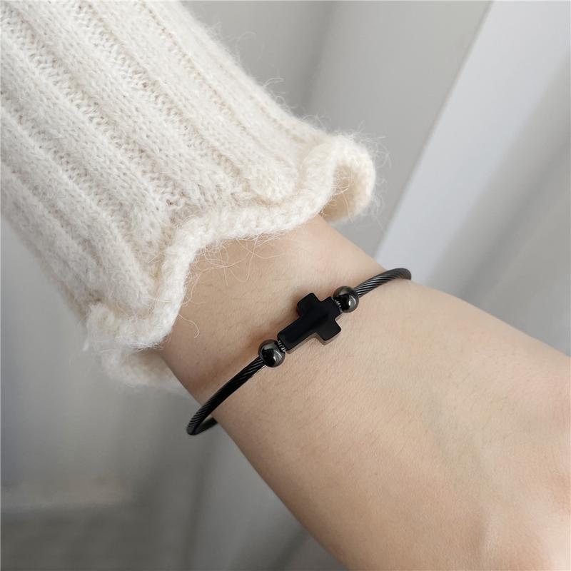 Vòng tay Thánh Giá bằng thép titan điều chỉnh độ rộng dễ dàng màu đen bạc và vàng cho nam nữ VDT39