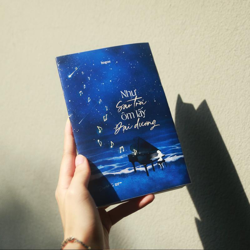 Sách - Như Sao Trời Ôm Lấy Đại Dương 3