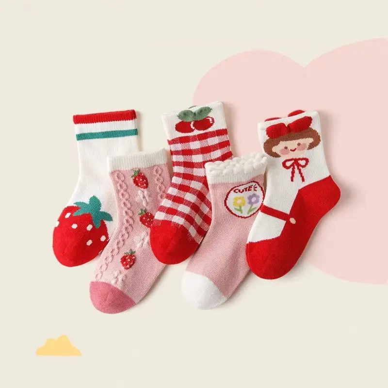 Set 10 Đôi Tất, Vớ Cao Cổ Cotton Hình Dâu Đỏ Siêu Xinh Cho Bé Gái 4