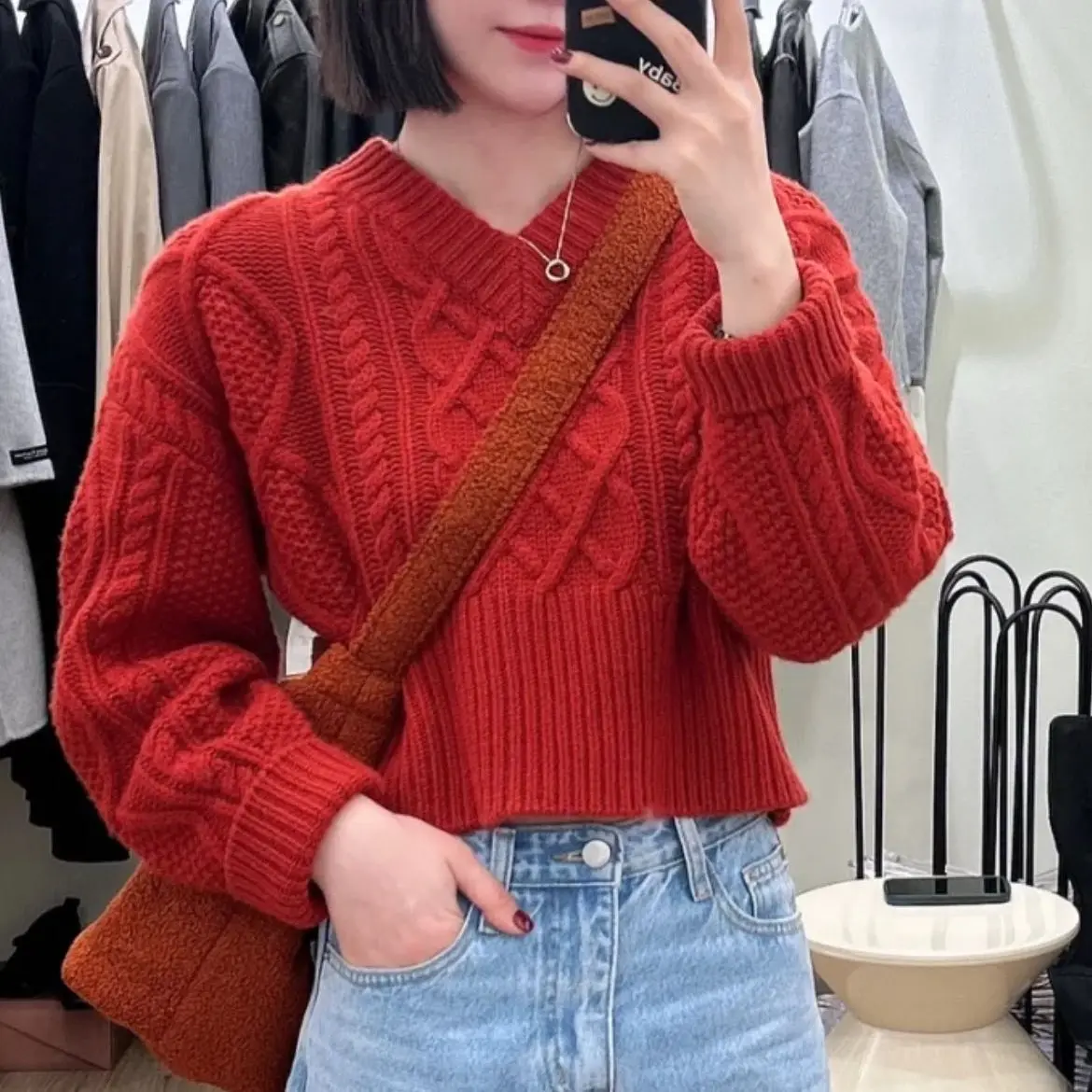 Áo len áo khoác đồng giá #79k. Nhé các bạn cứ ấn giỏ hàng đặt ạ
