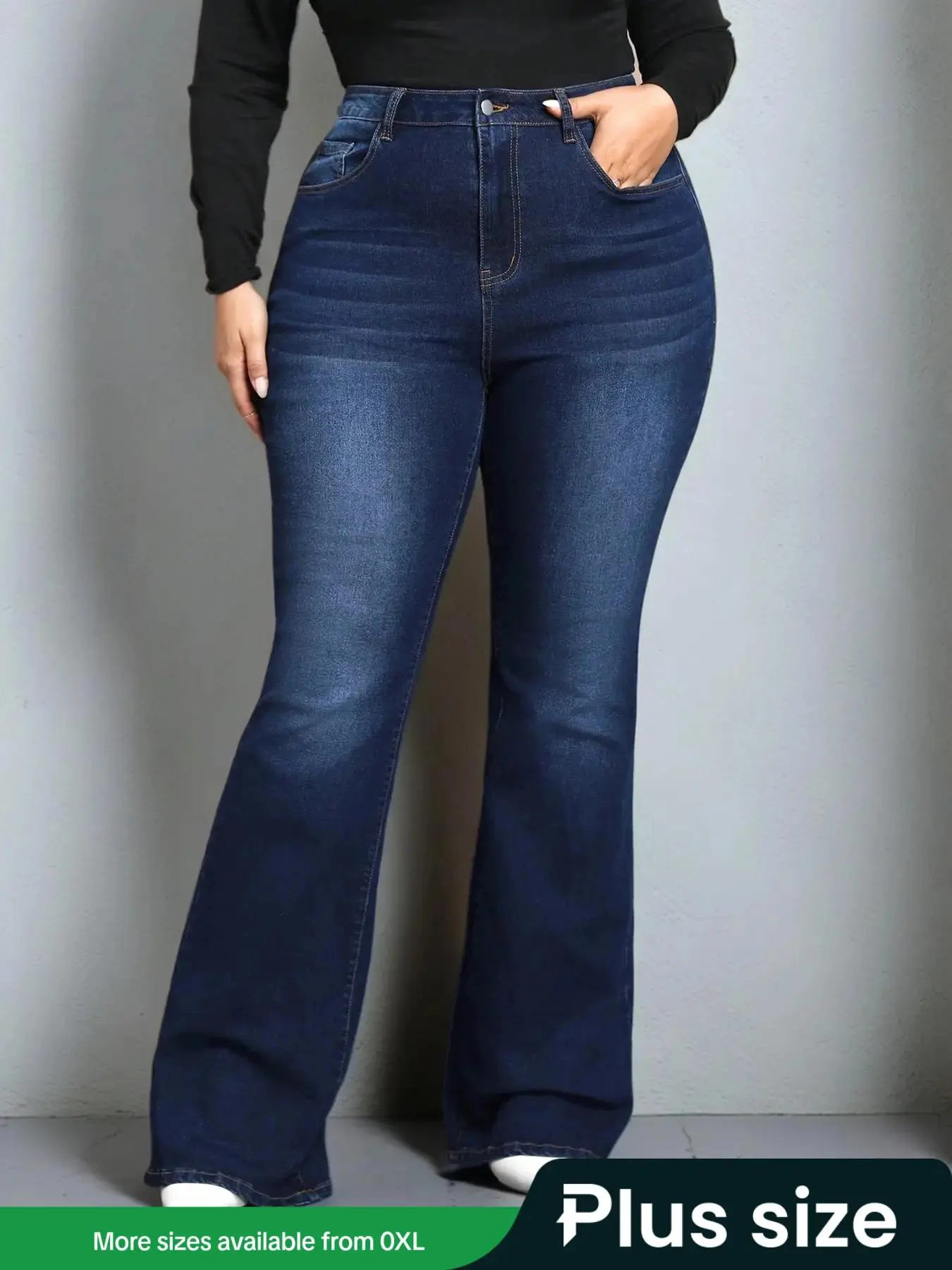 【Plus Size】 Plain Pocket Button Flare Leg Jeans, Casual Comfy Bell Bottom Denim Pants for Daily Wear, Women's Plus Clothing for All Seasons, Women Jeans, Womenswear