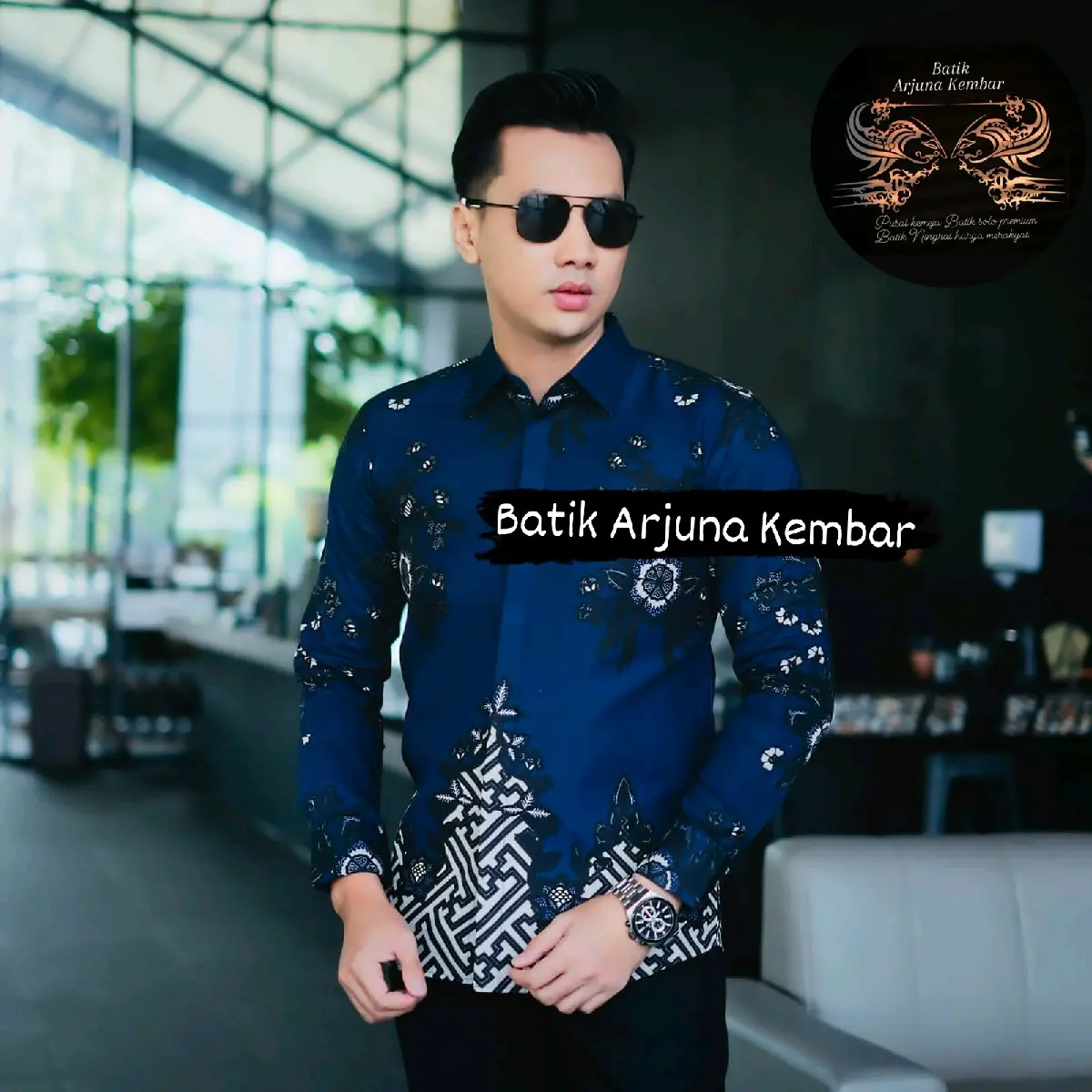 Kemeja batik pria katun(SOLO PREMIUM)slimfit PRADIKA Navy