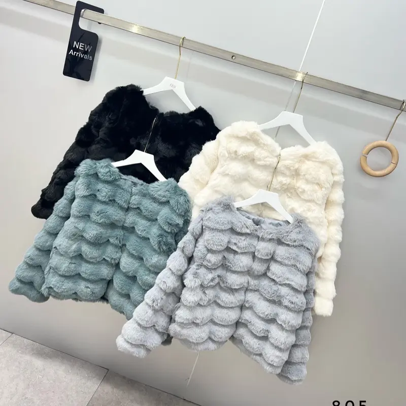 Áo Lông Quảng Châu Cao Cấp - 805 Lông Tuyết Mềm  Women Top Jacket Mùa Đông Kem 4