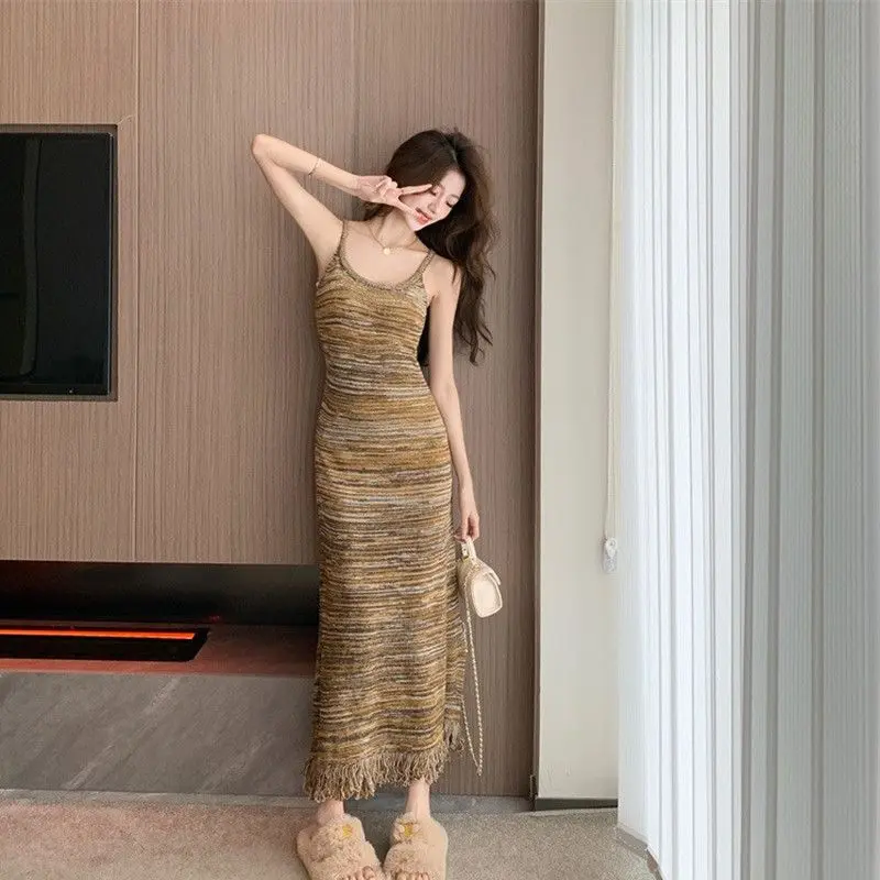 Váy Dệt Kim, Phong Cách Pháp, Dành Cho Nữ, Hàng Mới Về Mùa Thu, Thiết Kế Tua Rua Kẻ Sọc, Ôm Vừa Vặn, Bó Sát, Áo Vest, Váy Dài, Đẹp 1