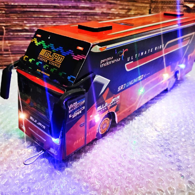 Miniatur Bus Telolet Basuri lampu LED mainan Anak 9