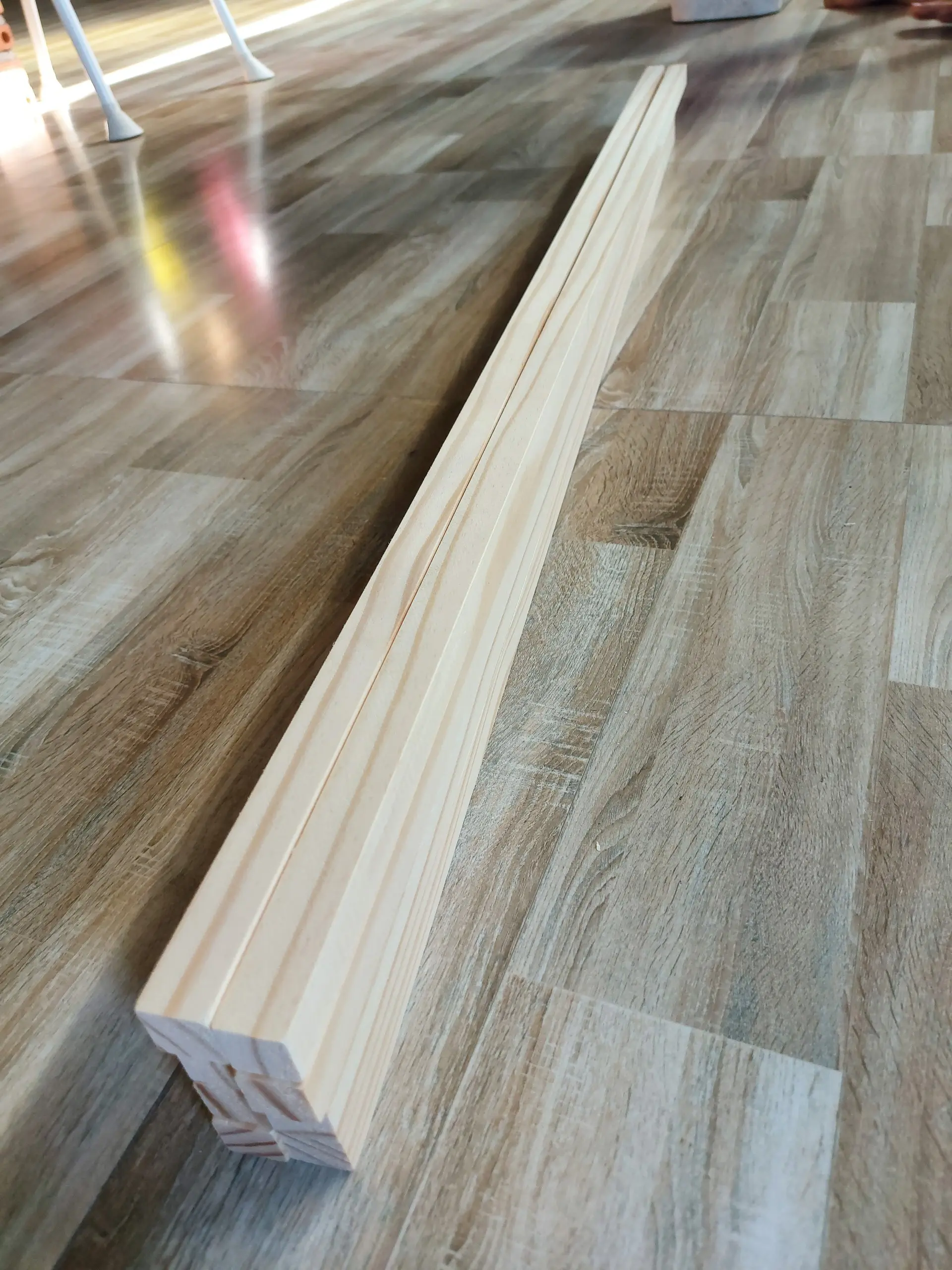 Thanh gỗ thông vuông 2cm dài 1m bào láng mịn giá siêu rẻ Mô Hình Diy