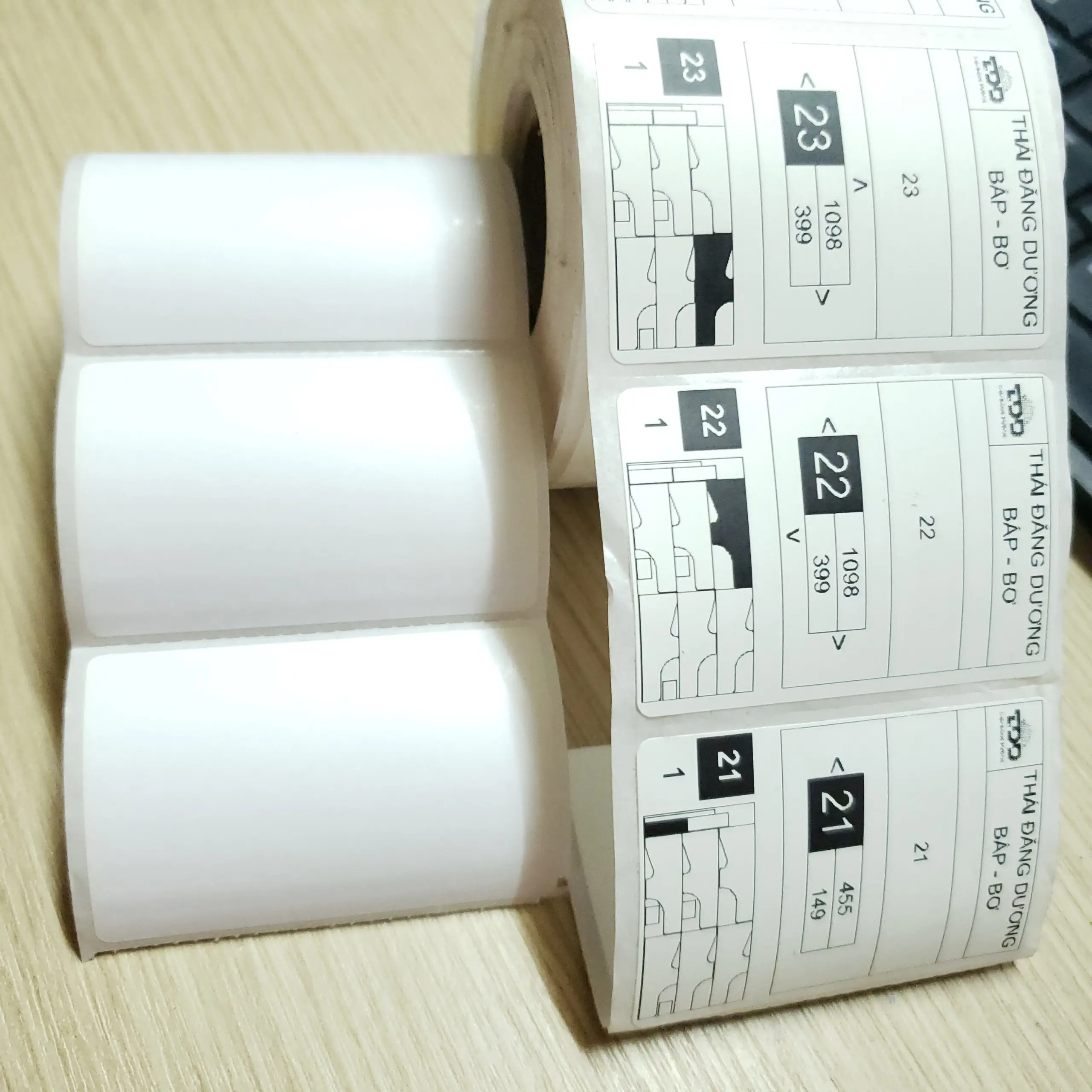 Tem in CNC - POLYME - xé không rách, bóc không để lại keo, 60x40x 800 tem và 1000 tem