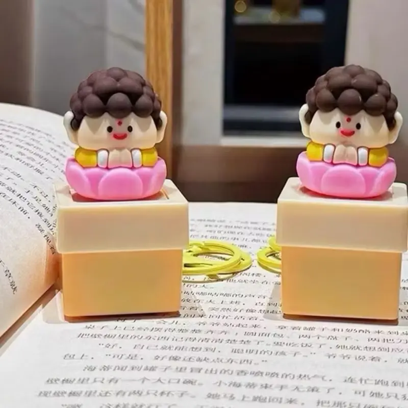 ￼Móc Khóa Phật Tụng Kinh Đồ Chơi Xả Stress Giả Lập Âm Thanh Tụng Kinh Tịnh Tâm, Quà Tặng Vô Tri Độc Đáo
