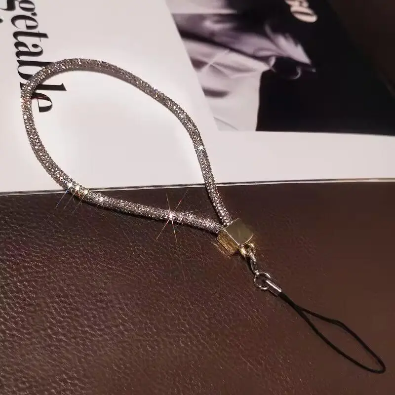 Fashion Rhinestone Decor Phone Chain, Short Phone Lanyard with Universal Clip, Shiny Phone Strap for Women & Girls, Mobile Phone Decoration Accessories 7