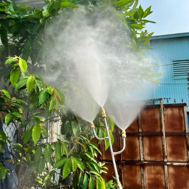 Cần xịt thuốc 3 béc - cần xịt thuốc 2 béc - béc tưới cây - béc hoả tiễn - Cần tưới sầu riêng béc phun sương 4