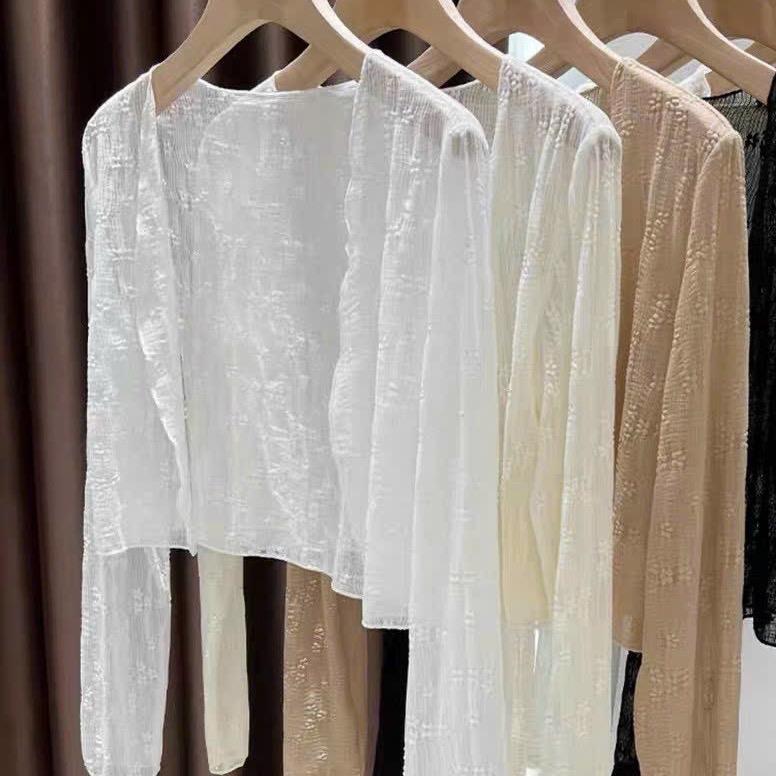 Áo khoác cardigan lưới ren hoa nổi tay dài mỏng trong suốt form ngắn croptop nữ
