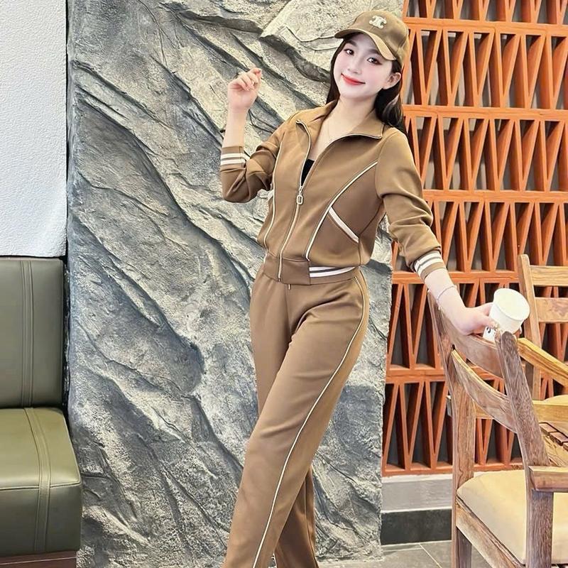 Bộ đồ thể thao nữ sét kéo khóa tay dài bo gấu chất vải nỉ hai ra hàng QC/ có hai màu đen và nâu bộ đồ thể thao năng  động (M-xl) Sport