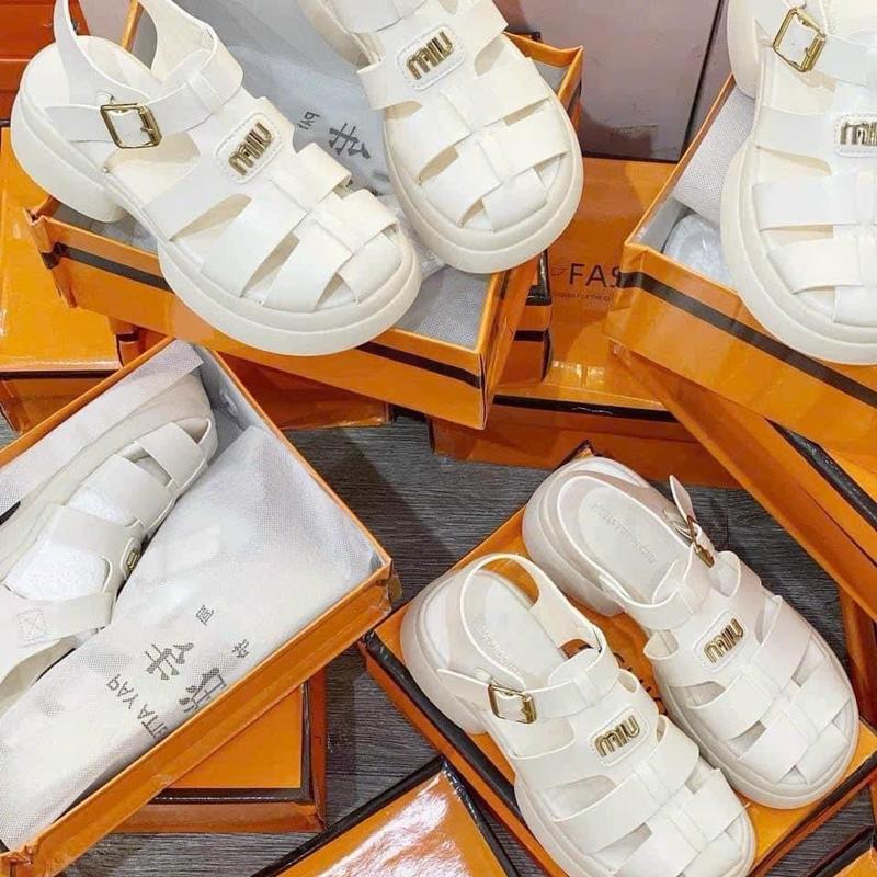 (XẢ HÀNG NGHỈ BÁN)h23 - sandal rọ MIU 5p hàng fullbox da lỳ mềm đẹp form 1.5 chân nhỏ gầy lùi sz DéP Shoes Nữ GiàY giày cao gót 5 phân