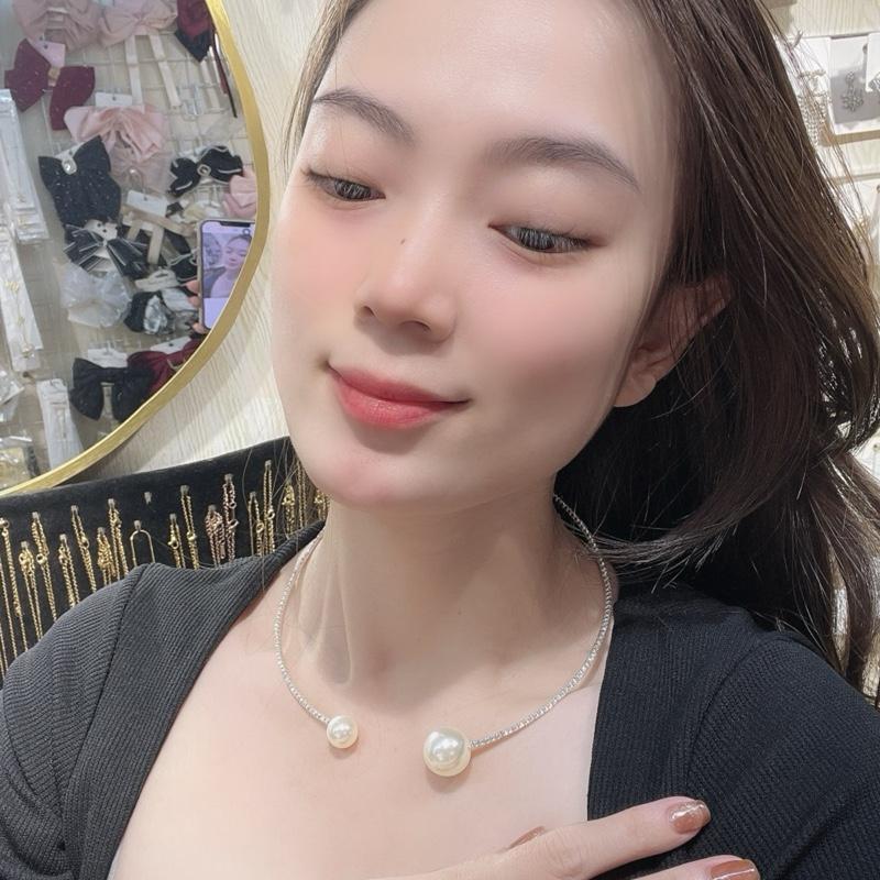 ( Mua 1 Tặng 1) MUA 1 Vòng cổ Đính đá Tăg 1 vòng tay Sang Trọng Hàn Quốc thanh lịch Mino accessory Women Trang Sức Khuyên Tai Hoa Tai ns1m 8