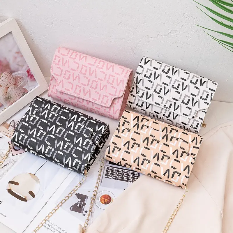 Women's Contrast Color Chain Bag Letter Printed Clutch Satchel Card Bag Korean Wallet