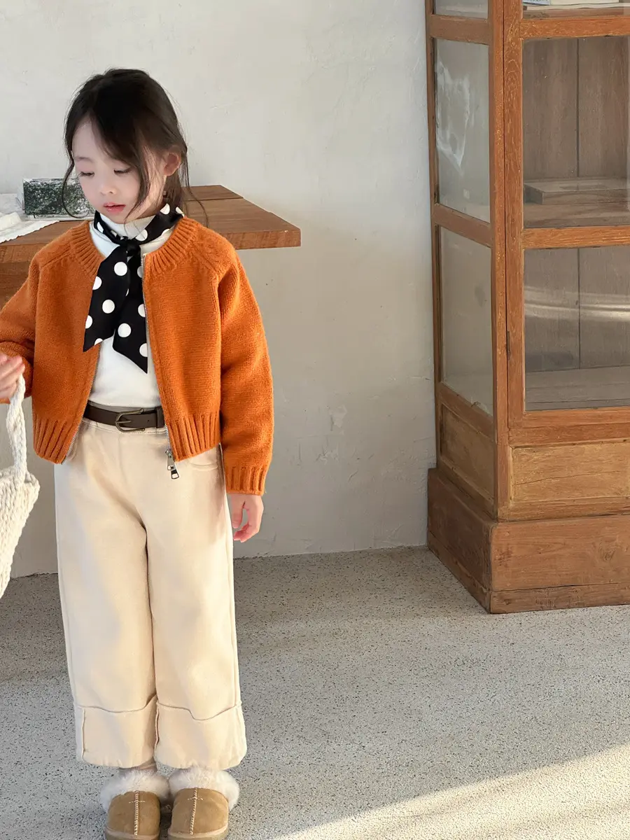 Áo len cadigan cam/ Quần trắng/ Chân váy len cho bé gái