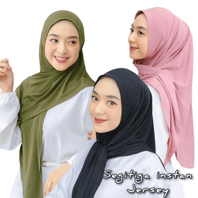 HIJAB SEGITIGA INSTAN JERSEY premium produk lokal umkm Kerudung Muslim Hitam 2