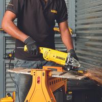 Gambar Dewalt Large Angle Grinder / Gerinda Tangan Listrik 180mm 2200Watt DWE493 dari Teknikmart Kota Administrasi Jakarta Barat 5 Tokopedia