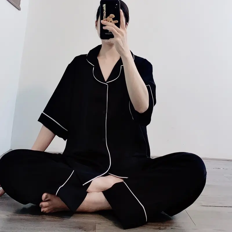 Bộ Pijama Bigsize đen trơn cộc dài chất lụa Mango mặc nhà dành cho nữ có size từ 40kg đến 90kg. 3