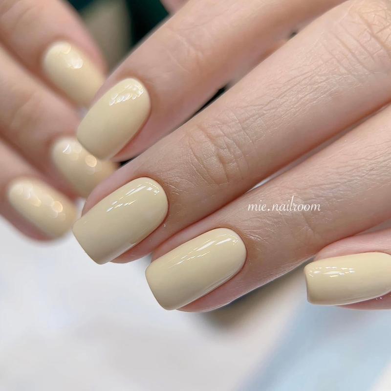 Sơn gel màu trắng sữa kem 027 ( sữa chua)- sơn gel cần hơ đèn