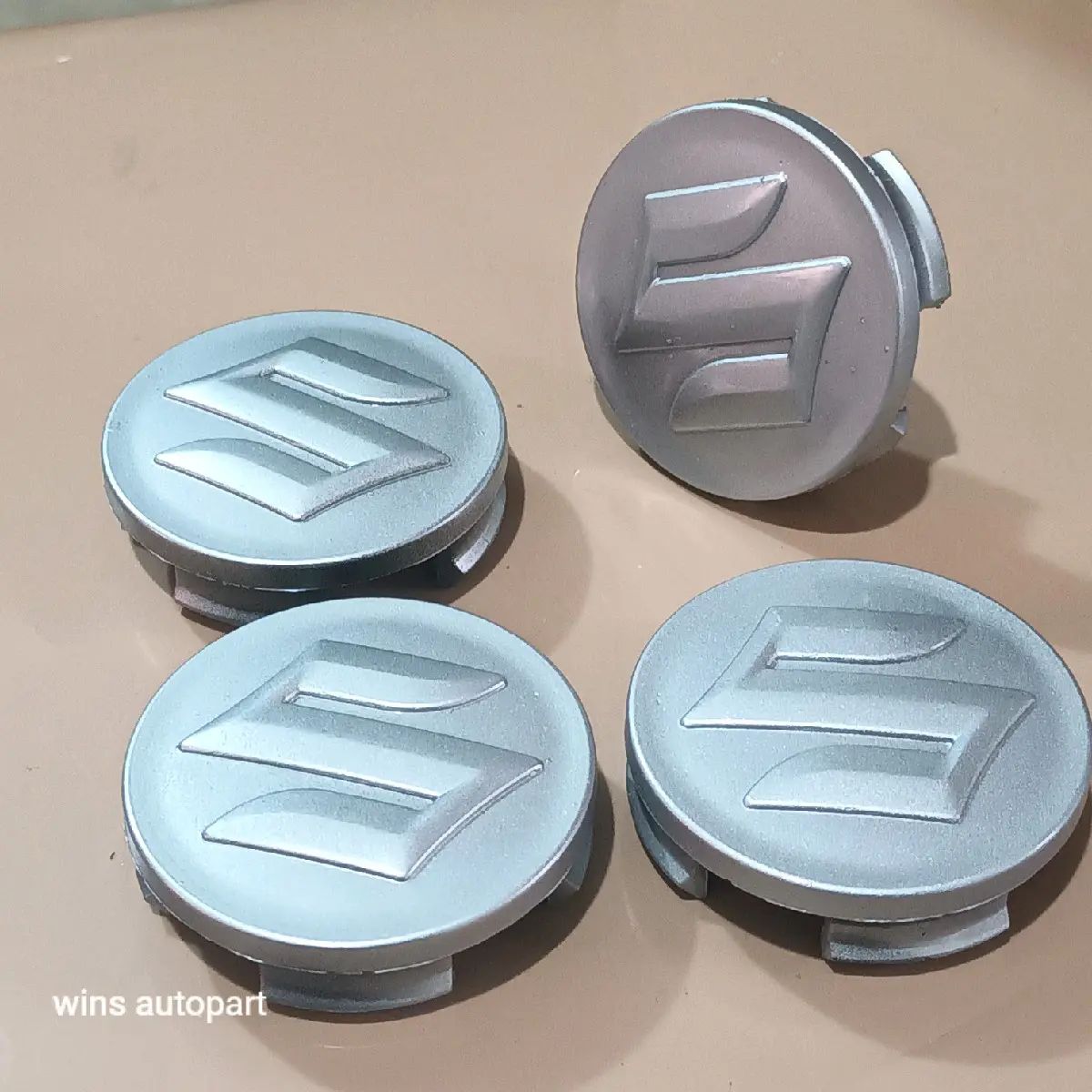 dop roda tutup as velg suzuki APV diameter 6cm