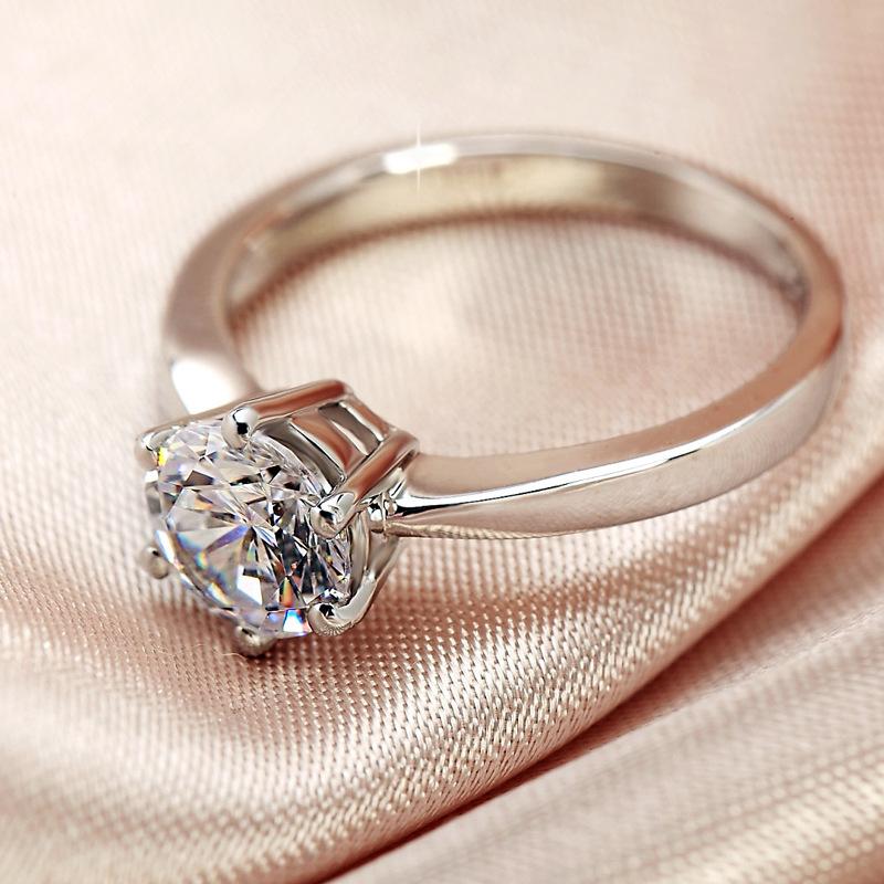 Product Introduction of Hot-selling crown classic six-claw open ring, fashionable wedding ring for women 2