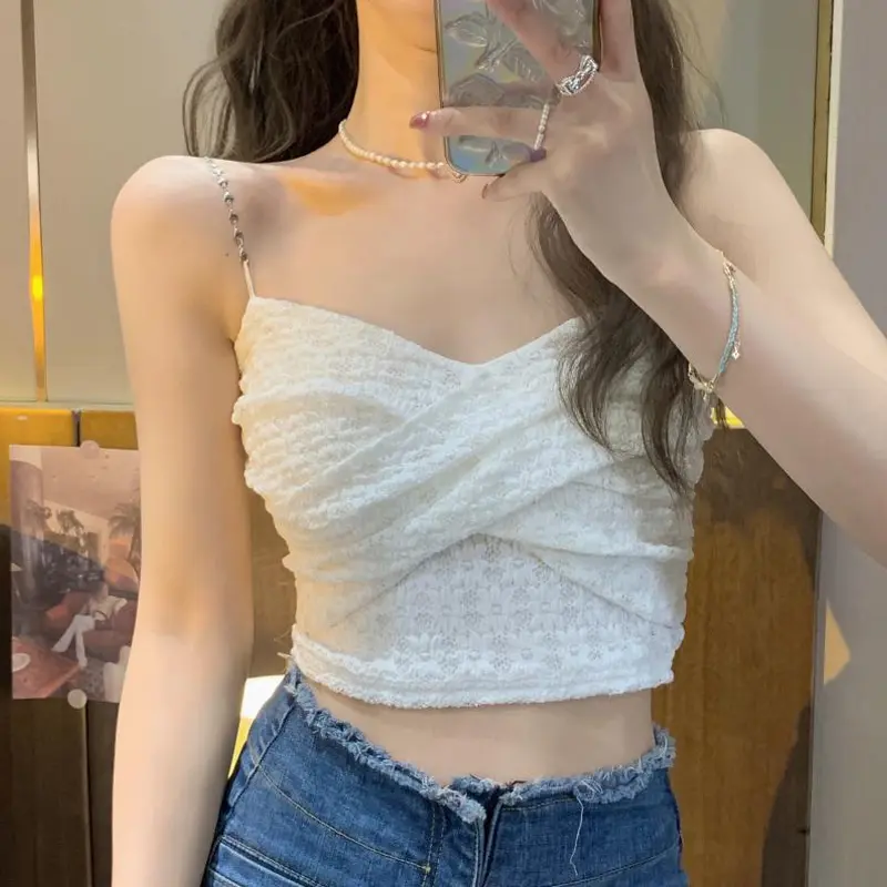 Women's Strapless Casual Daily Tube Tops, Solid Color Ruched Bandeau Summer Crop Tops with Removable Heart Shape Chain Clean Outfit