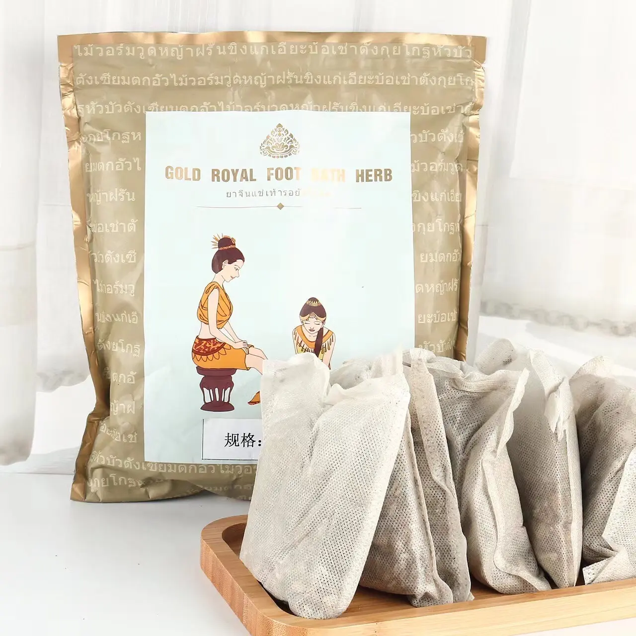 Túi ngâm chân thảo dược hoàng gia được chiết xuất từ gừng và ngải cứu Thái Lan