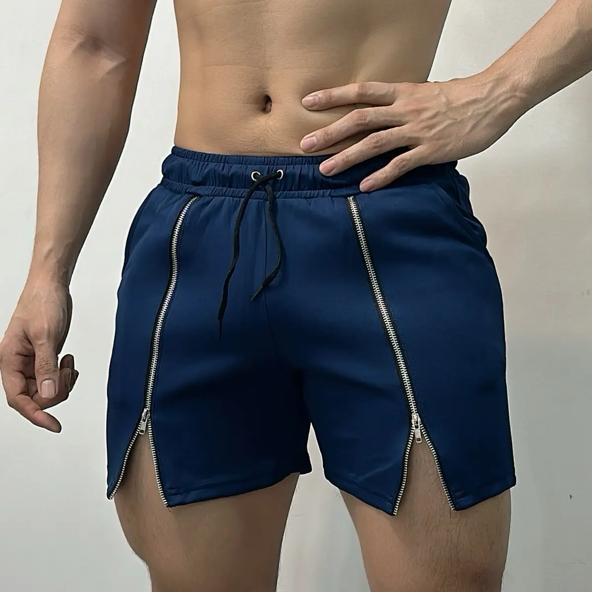 Quần đùi kiểu dáng thời trang ôm body đẹp