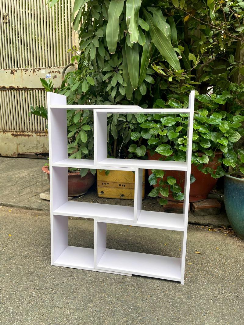 Product Introduction of KỆ TỰ ĐIỀU CHỈNH MÀU TRẮNG thông minh phù hợp với nhiều không gian 11