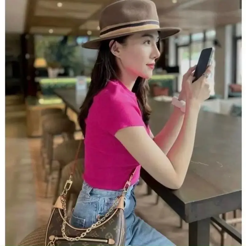 Áo Thun Croptop Tay Ngắn 4 Màu Đủ Size 1