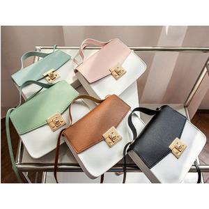 พร้อมส่งจากไทย กระเป๋าสะพายข้าง มินิมอล สายคาเฟ่