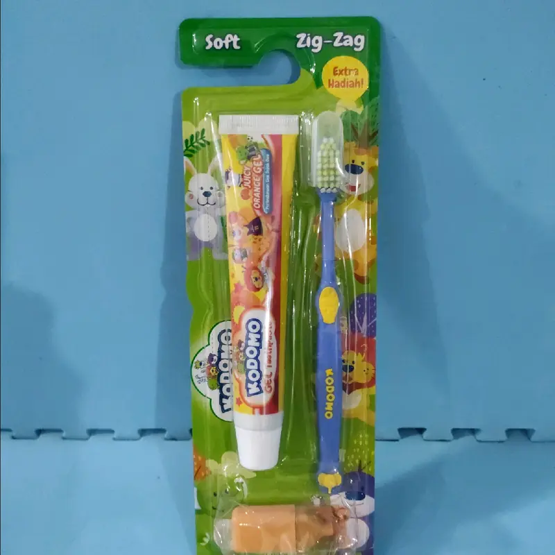 Kodomo Toothbrush and toothpaste Zig-Zag 2in1 Extra Hadiah / Sikat dengan Kepala Penuh dan Lembu baik untuk Pembersihan Mulut sikat gigi korea 3