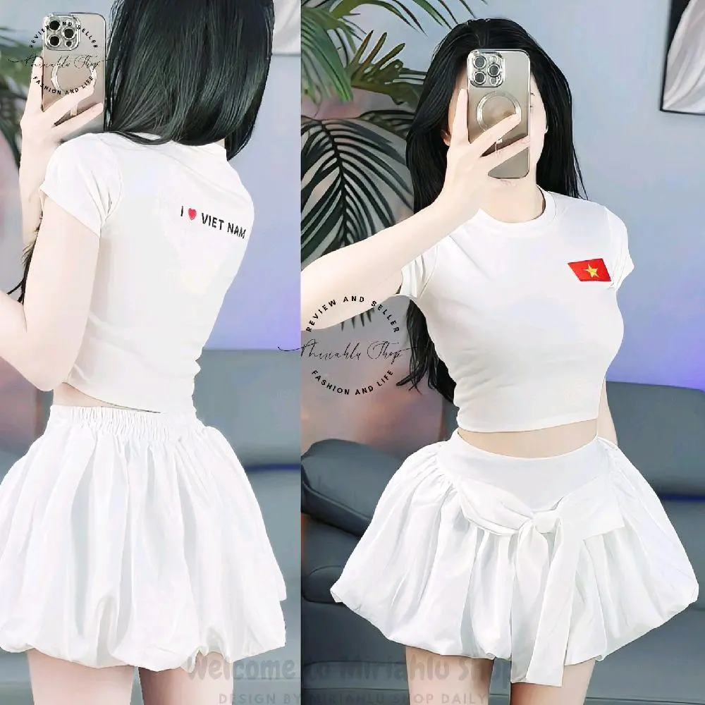 Áo Thun Croptop Thun Borip Form Basic Ôm Body In Hình Cờ Đỏ Sao Vàng Mặt Trước, Mặt Sau I ️️LOVE VIET NAM, Nữ Women Cổ Tròn Dáng Ngắn
