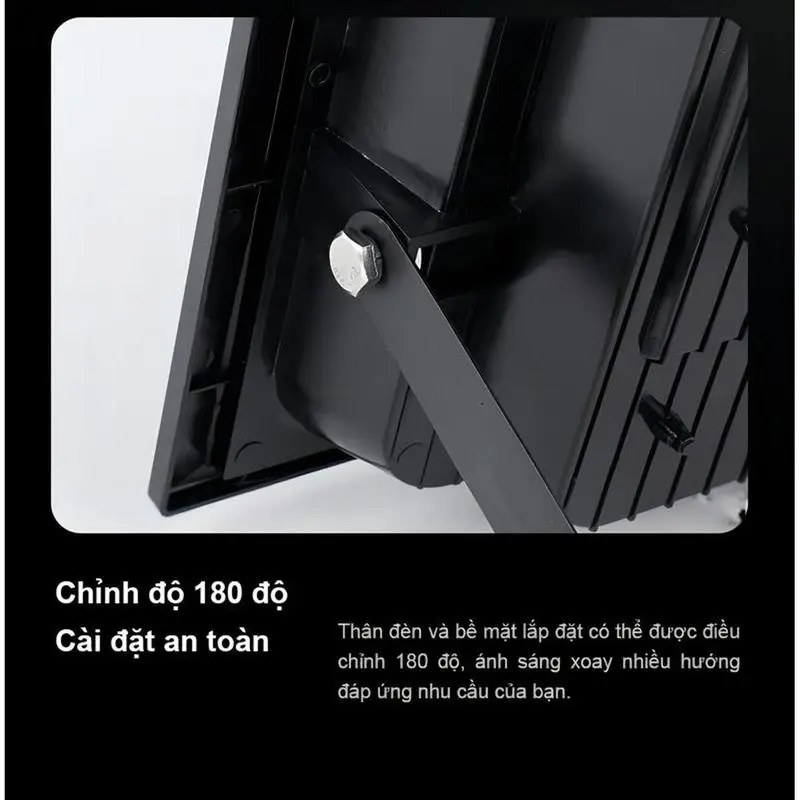 Đèn năng lượng mặt trời 1500WChống nước  Chip led 5730, Sáng 6-8 tiếng. Không tốn tiền điện, An toàn, tự động bật tắt Bảo hành 5 năm đen  nang dennang  luong tuelam  led denn  lmt 6