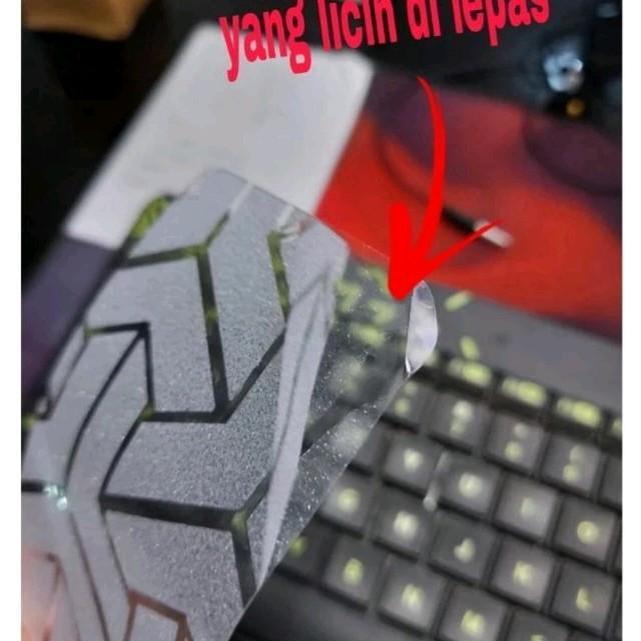 Anti jamur Skin Carbon Trasformers COCOK UNTUK SEMUA INFINIX SMART 8/SMART 9/HOT 30I/HOT 40I/HOT 50I  dan lainnya Graskin motif Trasformes belakang headphone Garskin 2