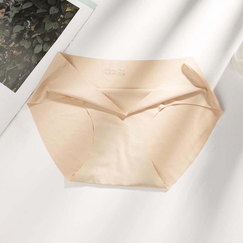 ᵖGˡiͣʸrl Celana Dalam CD Seamless Tanpa Jahitan Mulus Model Polos 1086 Fit Katun Wanita  Waist 3