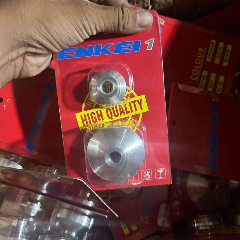 Bộ chụp cốc cnc nhôm chế mâm 135 5s cho ex 150 155 phuộc zin.5 cây rcb trc 4 lỗ chụp kilomet.